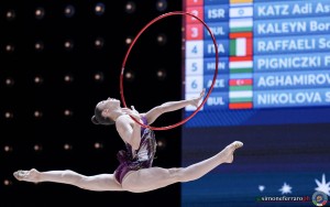 hoop f berezina polina esp ph simone ferraro sfa06566 copia